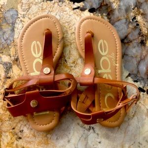 New never worn small scuff on left upper right bottom Bebe girls 13